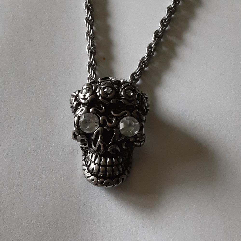 Rose Skull Necklace